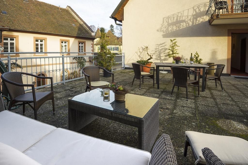 Gasthaus Zum Hirschen Staufen im Breisgau Exterior photo